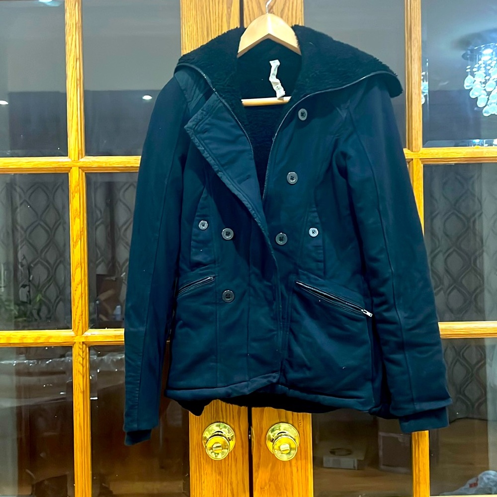 lululemon athletica Black Puffer Jacket